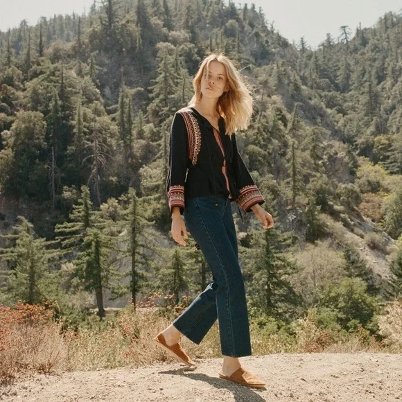 Doen Priere Black Silk Noil Tie Blouse size Medium - Picture 2 of 7